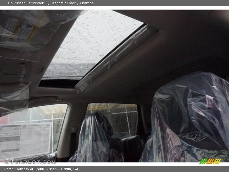 Magnetic Black / Charcoal 2015 Nissan Pathfinder SL
