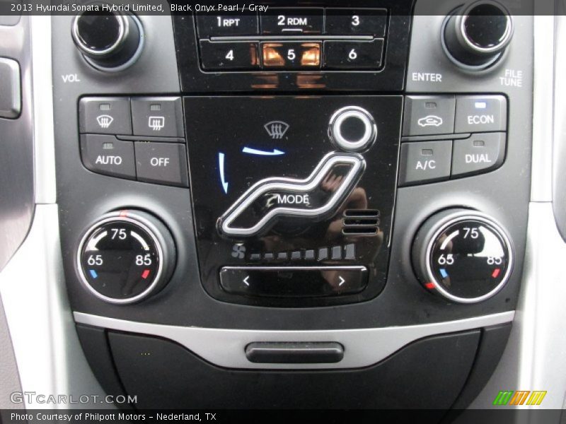 Black Onyx Pearl / Gray 2013 Hyundai Sonata Hybrid Limited