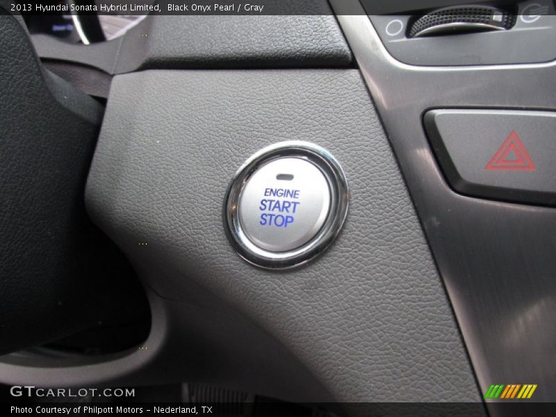 Black Onyx Pearl / Gray 2013 Hyundai Sonata Hybrid Limited