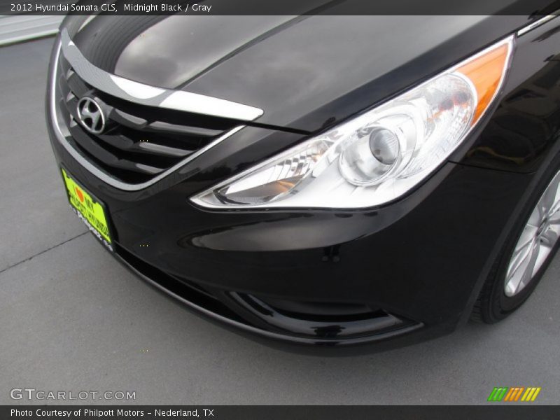 Midnight Black / Gray 2012 Hyundai Sonata GLS