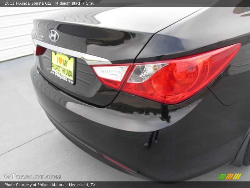 Midnight Black / Gray 2012 Hyundai Sonata GLS