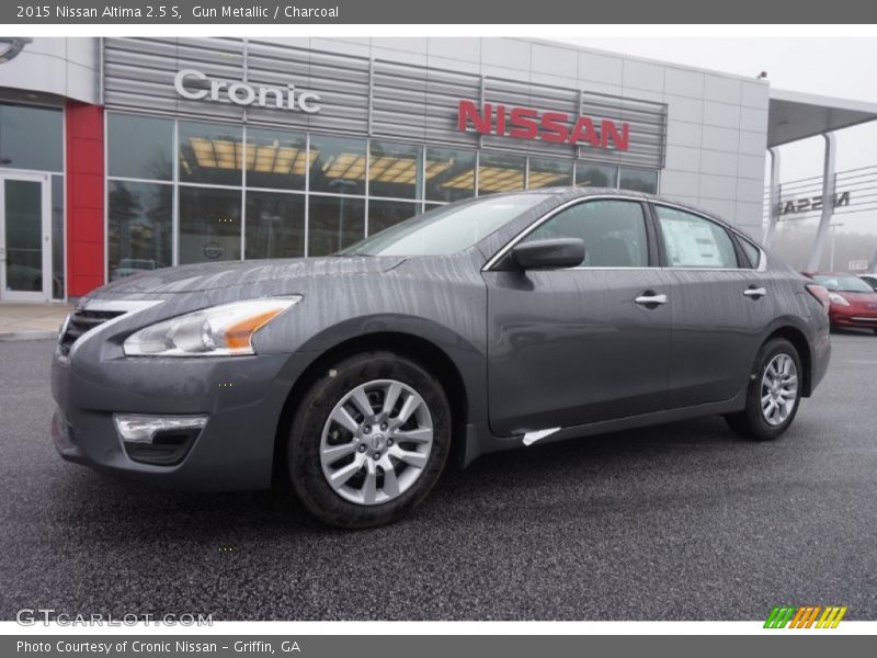 Gun Metallic / Charcoal 2015 Nissan Altima 2.5 S