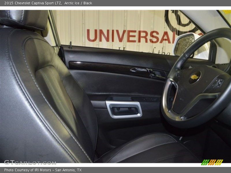 Arctic Ice / Black 2015 Chevrolet Captiva Sport LTZ