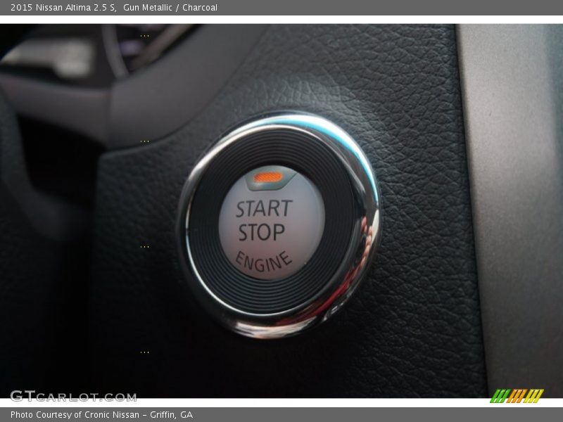 Gun Metallic / Charcoal 2015 Nissan Altima 2.5 S