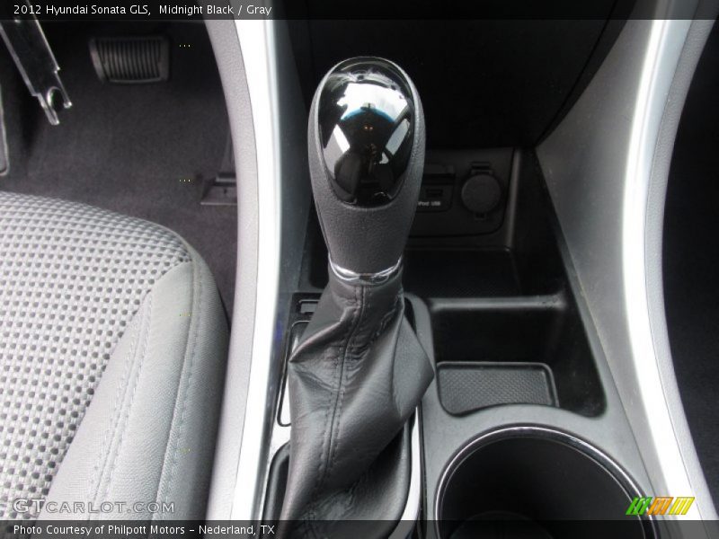 Midnight Black / Gray 2012 Hyundai Sonata GLS