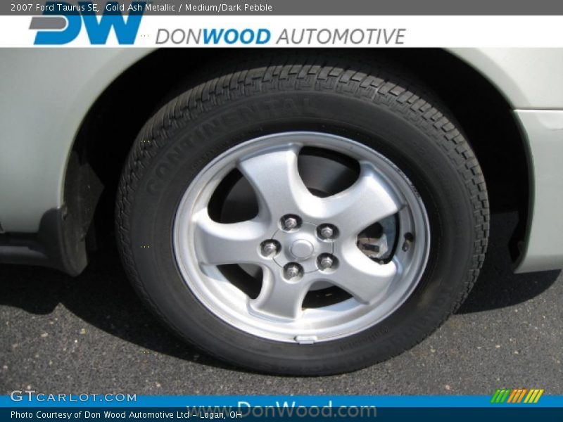 Gold Ash Metallic / Medium/Dark Pebble 2007 Ford Taurus SE