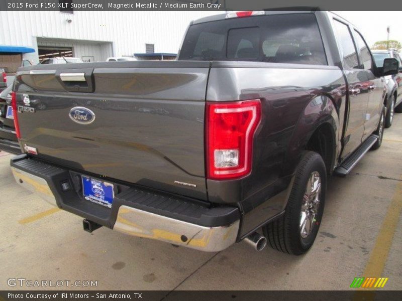 Magnetic Metallic / Medium Earth Gray 2015 Ford F150 XLT SuperCrew