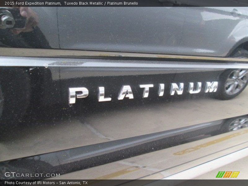 Tuxedo Black Metallic / Platinum Brunello 2015 Ford Expedition Platinum