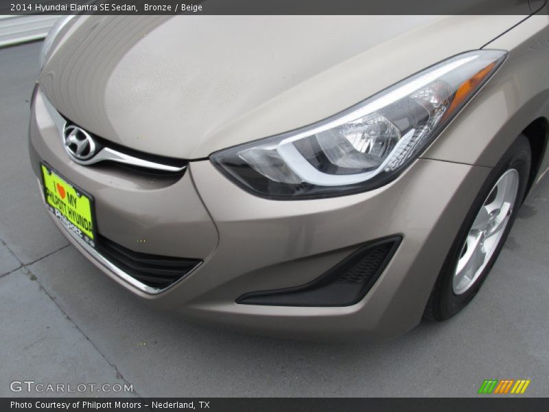 Bronze / Beige 2014 Hyundai Elantra SE Sedan