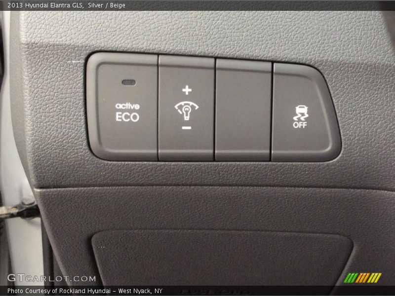 Silver / Beige 2013 Hyundai Elantra GLS