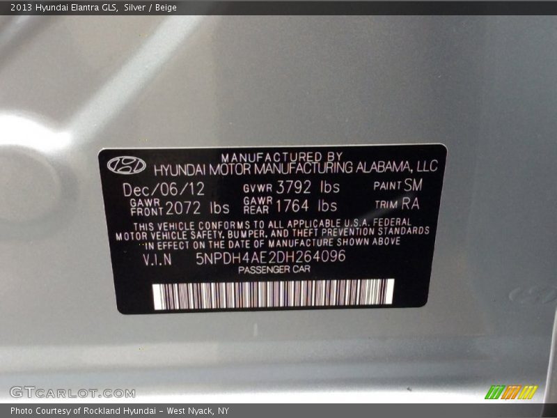 Silver / Beige 2013 Hyundai Elantra GLS