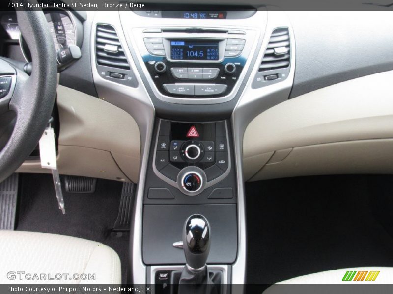 Bronze / Beige 2014 Hyundai Elantra SE Sedan