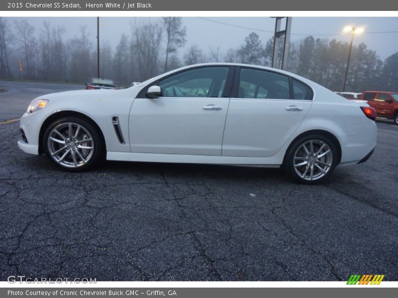  2015 SS Sedan Heron White