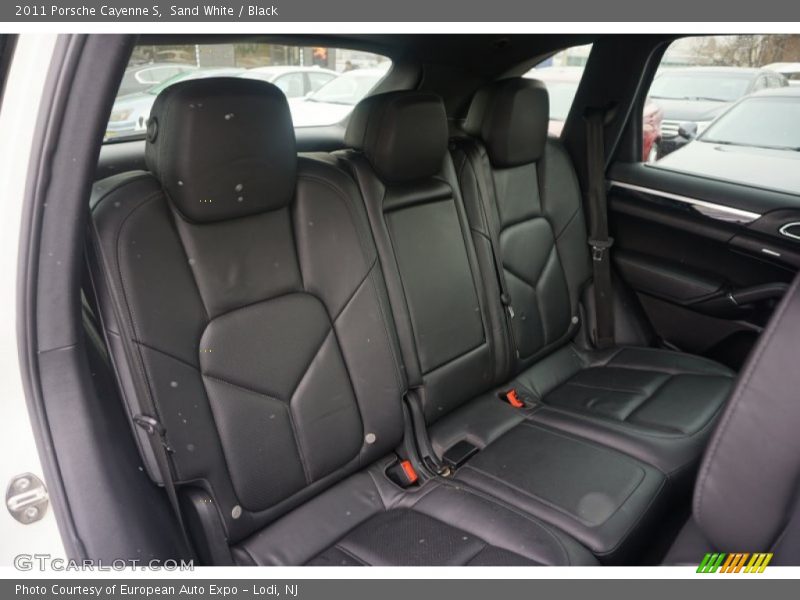 Sand White / Black 2011 Porsche Cayenne S