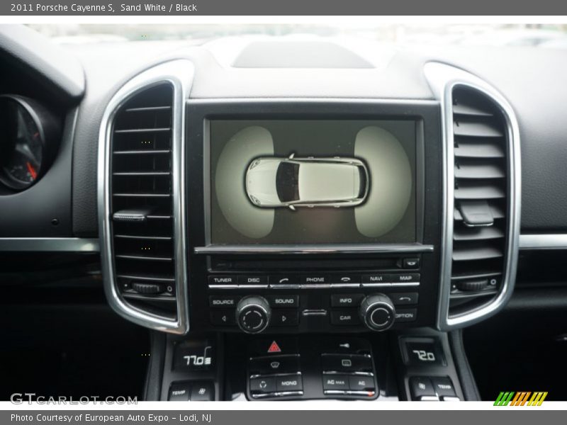 Sand White / Black 2011 Porsche Cayenne S