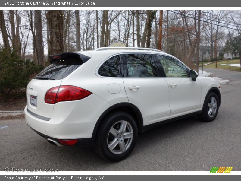 Sand White / Luxor Beige 2011 Porsche Cayenne S