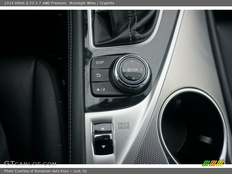 Moonlight White / Graphite 2014 Infiniti Q 50 3.7 AWD Premium