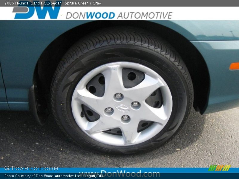 Spruce Green / Gray 2006 Hyundai Elantra GLS Sedan