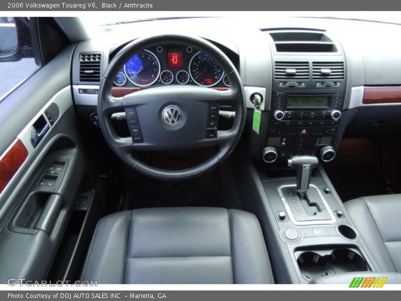 Black / Anthracite 2006 Volkswagen Touareg V6