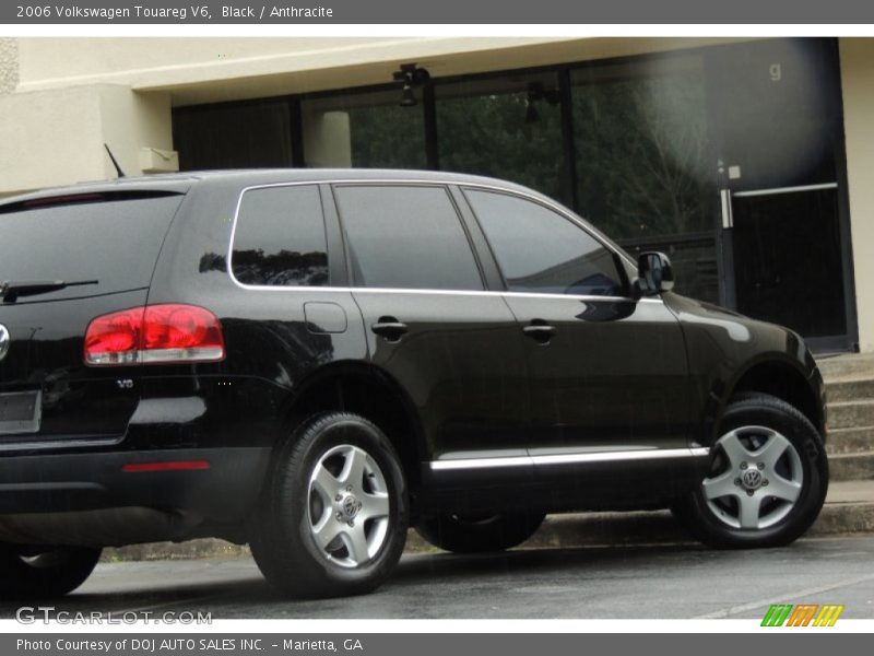 Black / Anthracite 2006 Volkswagen Touareg V6