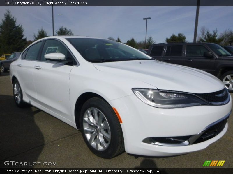 Front 3/4 View of 2015 200 C