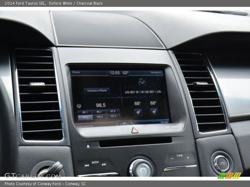 Oxford White / Charcoal Black 2014 Ford Taurus SEL