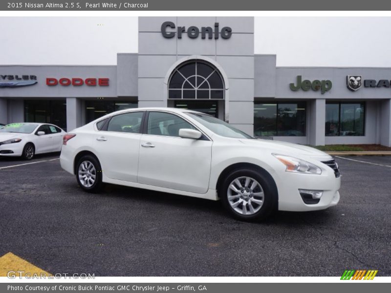 Pearl White / Charcoal 2015 Nissan Altima 2.5 S