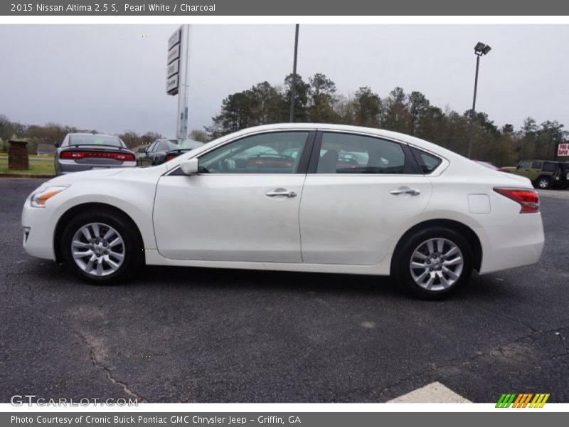 Pearl White / Charcoal 2015 Nissan Altima 2.5 S