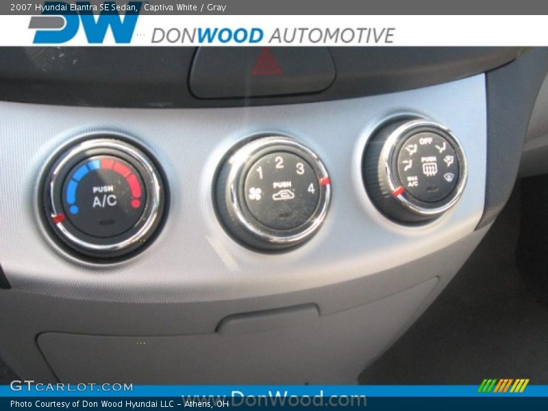 Captiva White / Gray 2007 Hyundai Elantra SE Sedan