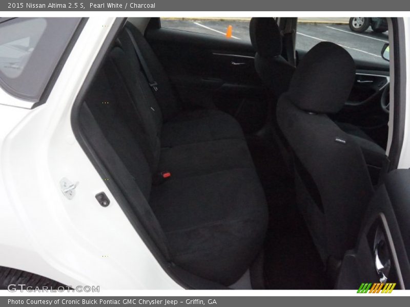 Pearl White / Charcoal 2015 Nissan Altima 2.5 S
