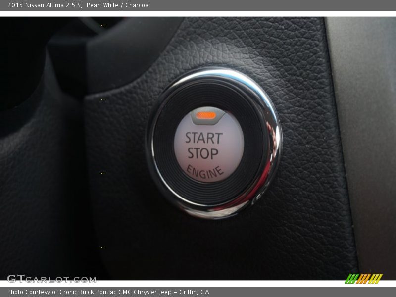 Pearl White / Charcoal 2015 Nissan Altima 2.5 S