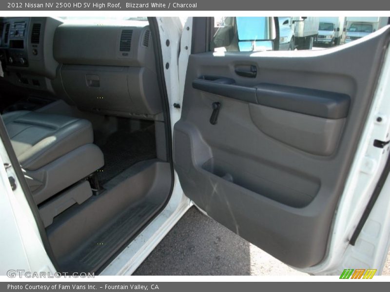 Blizzard White / Charcoal 2012 Nissan NV 2500 HD SV High Roof