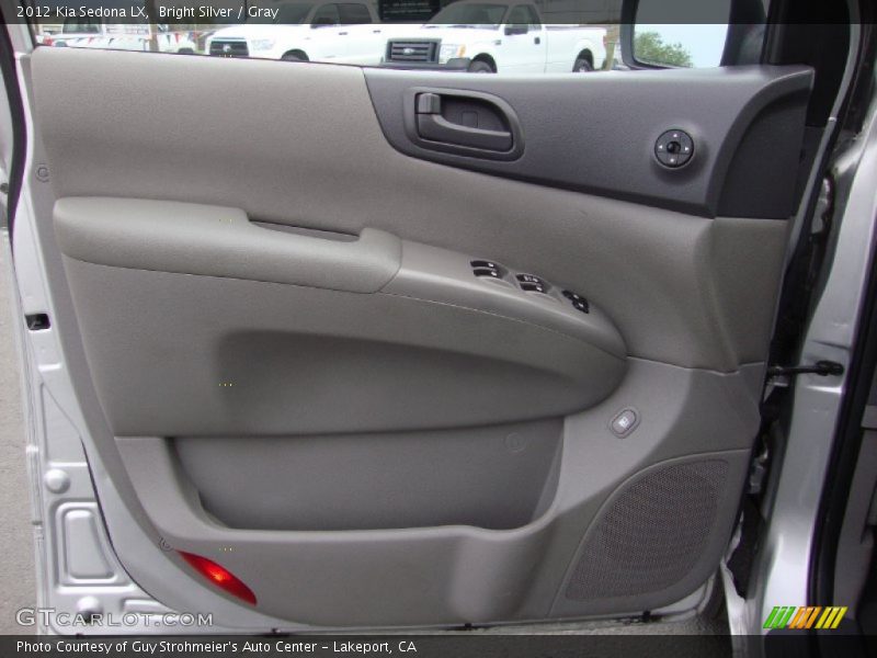 Bright Silver / Gray 2012 Kia Sedona LX