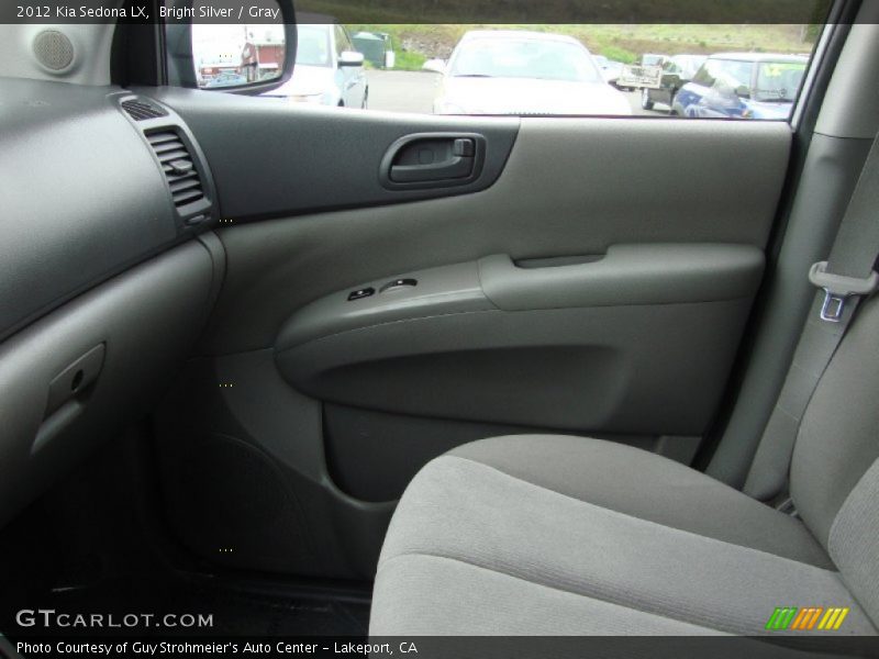 Bright Silver / Gray 2012 Kia Sedona LX