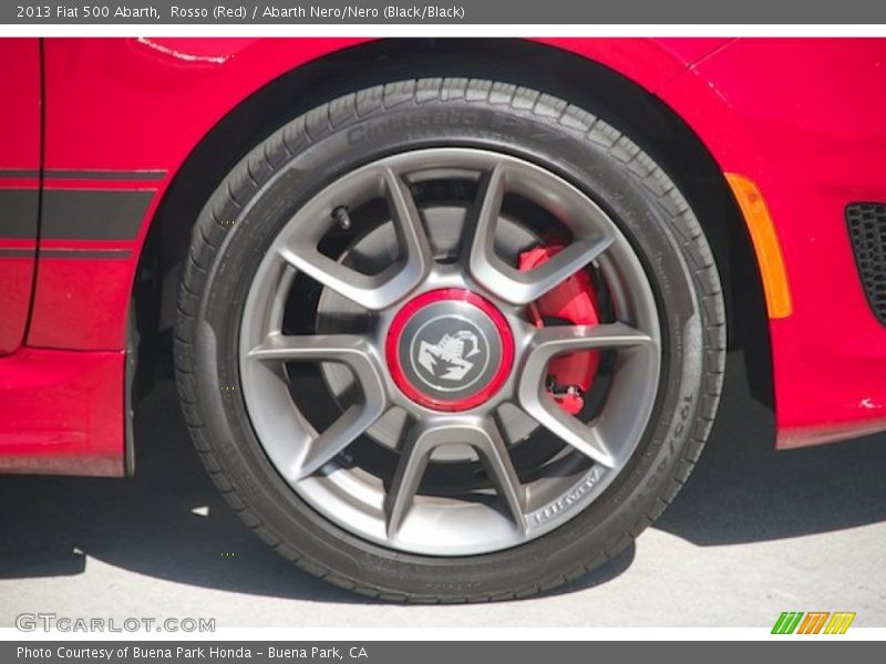 Rosso (Red) / Abarth Nero/Nero (Black/Black) 2013 Fiat 500 Abarth