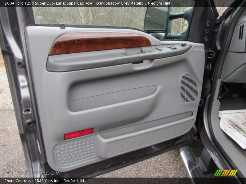 Dark Shadow Grey Metallic / Medium Flint 2004 Ford F250 Super Duty Lariat SuperCab 4x4