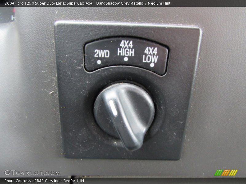 Dark Shadow Grey Metallic / Medium Flint 2004 Ford F250 Super Duty Lariat SuperCab 4x4