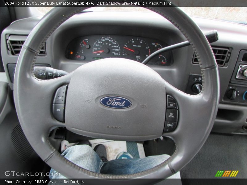 Dark Shadow Grey Metallic / Medium Flint 2004 Ford F250 Super Duty Lariat SuperCab 4x4