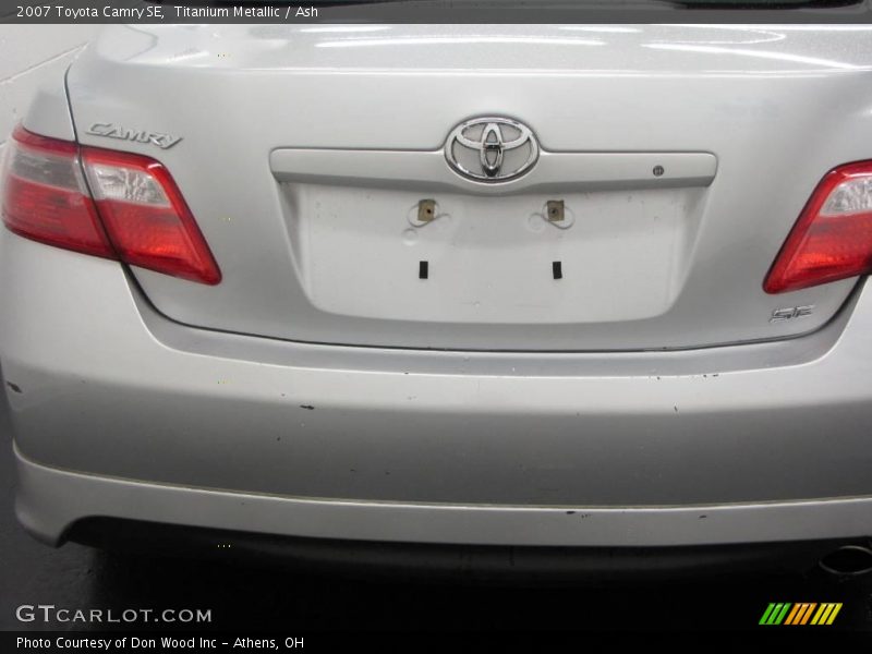 Titanium Metallic / Ash 2007 Toyota Camry SE