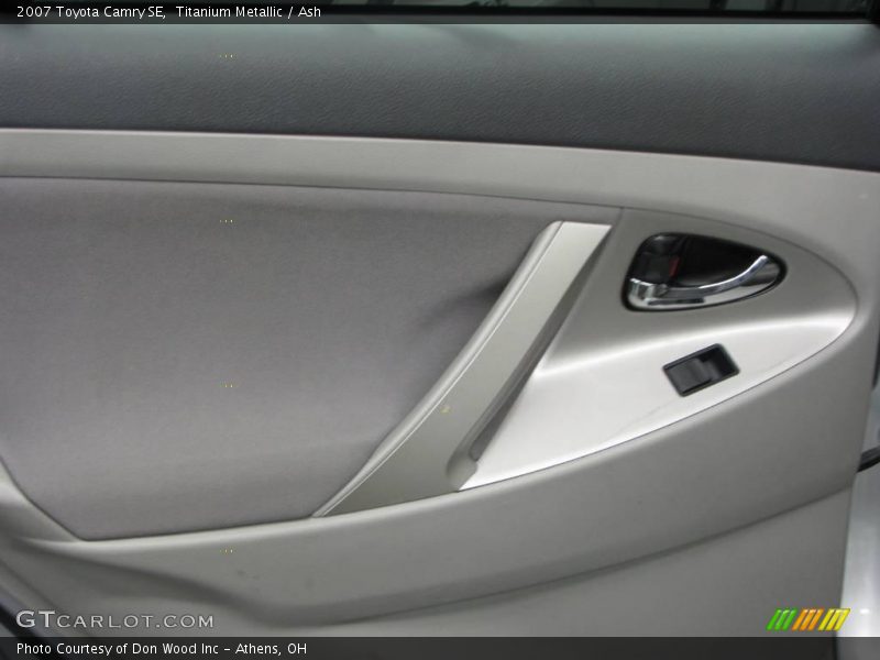 Titanium Metallic / Ash 2007 Toyota Camry SE