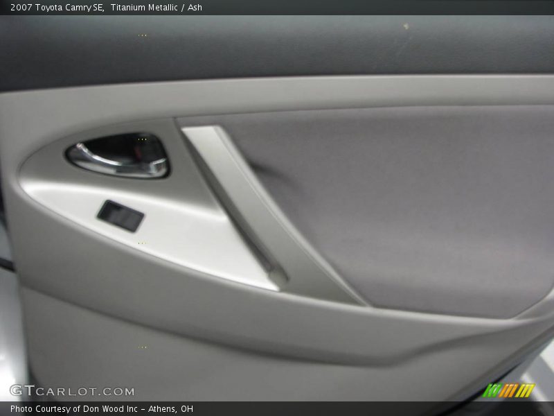Titanium Metallic / Ash 2007 Toyota Camry SE