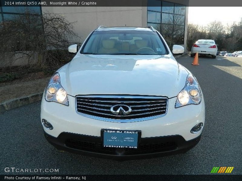 Moonlight White / Graphite 2014 Infiniti QX50 AWD