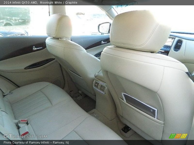 Moonlight White / Graphite 2014 Infiniti QX50 AWD