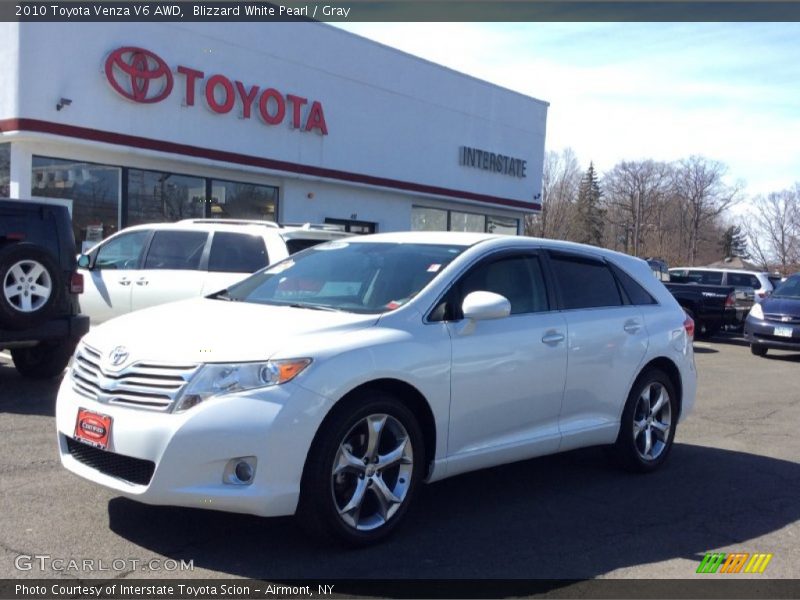 Blizzard White Pearl / Gray 2010 Toyota Venza V6 AWD
