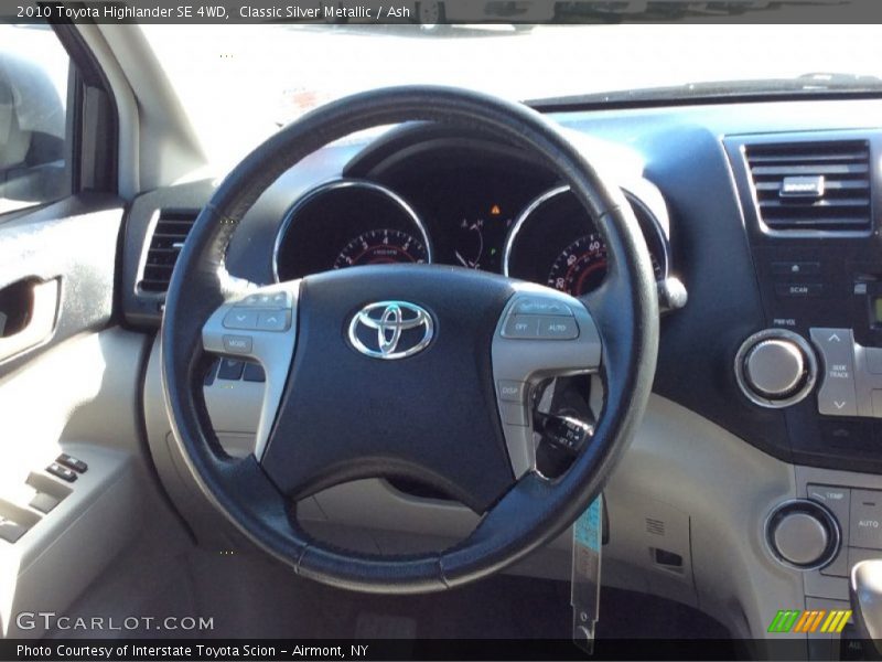Classic Silver Metallic / Ash 2010 Toyota Highlander SE 4WD