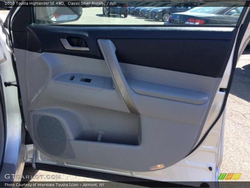 Classic Silver Metallic / Ash 2010 Toyota Highlander SE 4WD