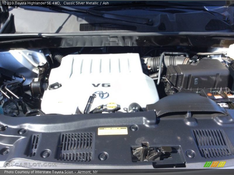 Classic Silver Metallic / Ash 2010 Toyota Highlander SE 4WD