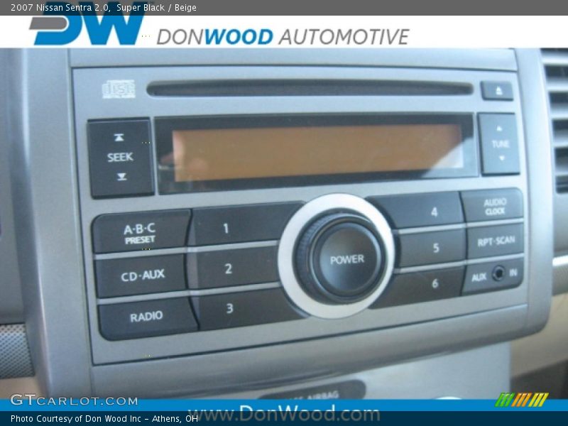 Super Black / Beige 2007 Nissan Sentra 2.0