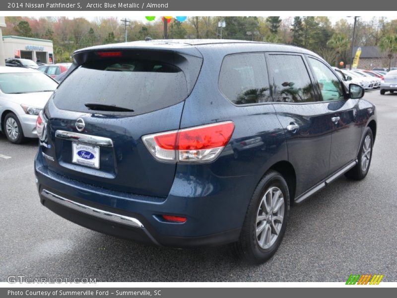 Arctic Blue Metallic / Almond 2014 Nissan Pathfinder S