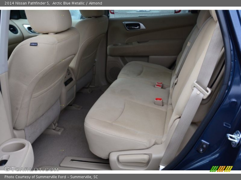 Arctic Blue Metallic / Almond 2014 Nissan Pathfinder S